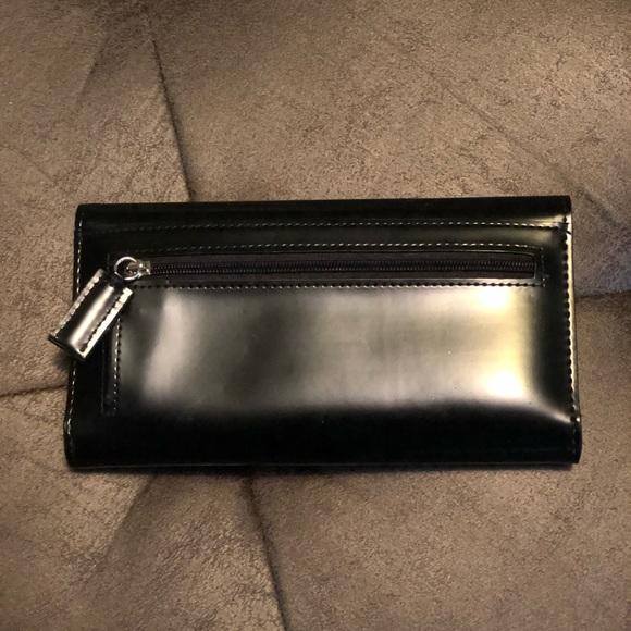GUESS barrel bag - Picture 4 of 4